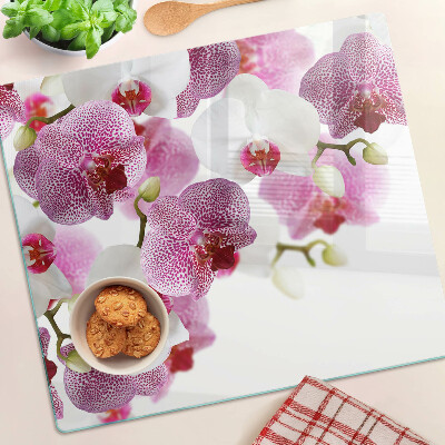 Doska na krájanie Orchidey pred oknom