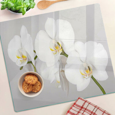 Doska na krájanie Orchidey na zrkadlovom pozadí