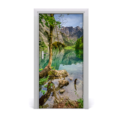 Fototapeta na dvere samolepiace jazero v horách