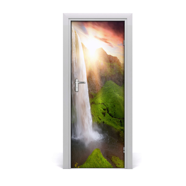 Fototapeta na dvere vodopád
