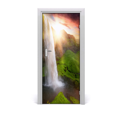Fototapeta na dvere vodopád