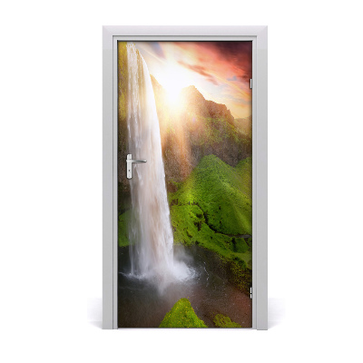 Fototapeta na dvere vodopád