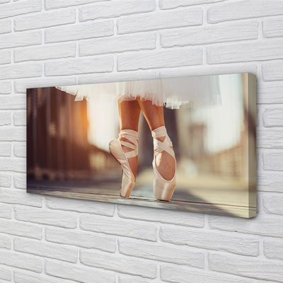 Obraz canvas Biele baletné topánky ženské nohy