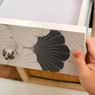 Fólia na nábytok s kvetinovým vzorom