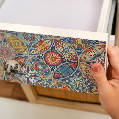 Samolepiaca fólia na nábytok s motívom farebnej mozaiky