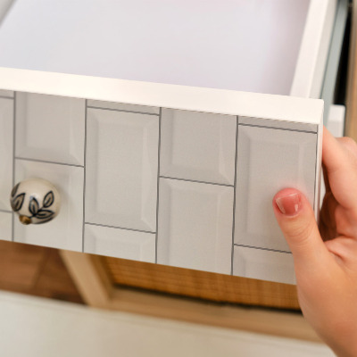 Tapeta na nábytok s motívom bielych dlaždíc