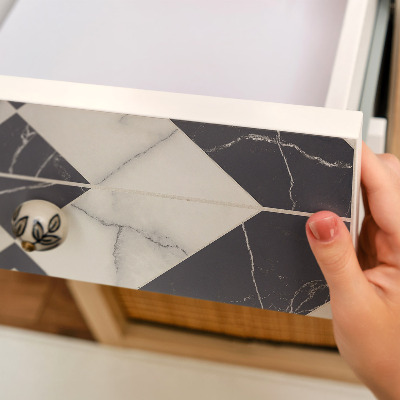 Nábytková fólia s geometrickým vzorom v štýlovej elegancii