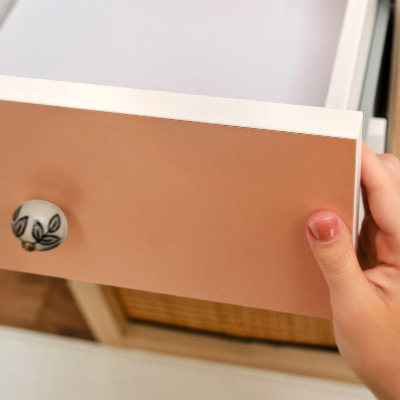 Nalepovacia fólia na nábytok v pastelovo oranžovom odtieni