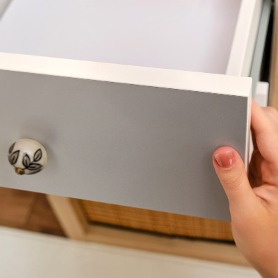 Tapeta na nábytok so svetlým gradientom