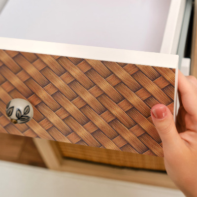 Samolepiaca fólia na nábytok s prúteným vzorom