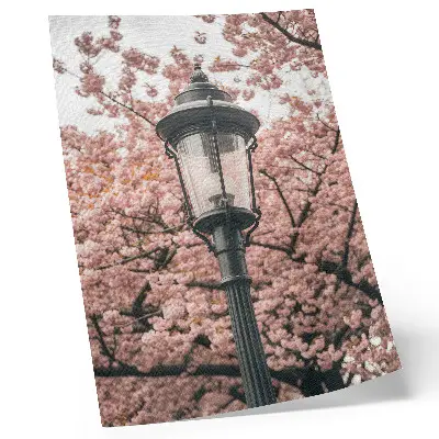Plagát na stenu ružové stromy s čiernym lampášom s nostalgickou atmosférou