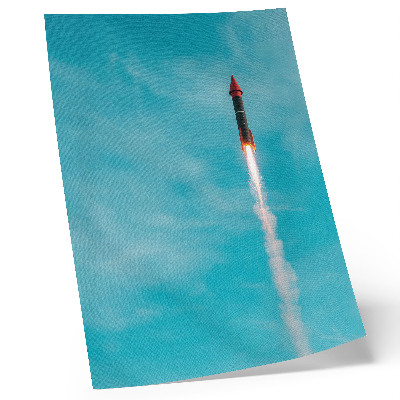 Plagát Raketa stúpajúca k modrej oblohe
