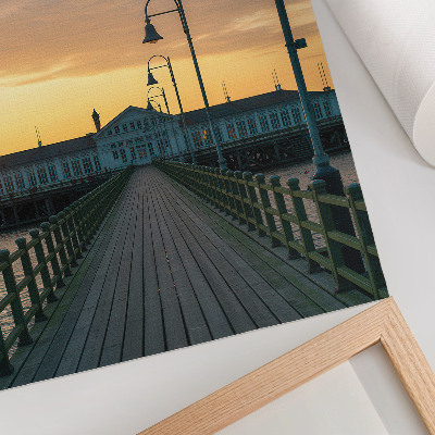 Poster na stenu Drevená mostná lampa malebná obloha