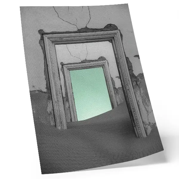 Plagát do obývačky zelená púšť s opustenými budovami v štýle surrealizmu