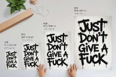 Poster na stenu Čierne graffiti písmená na bielom pozadí s kontrastom