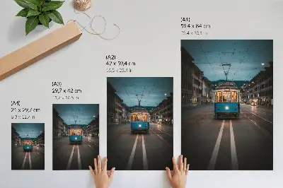 Plagát na stenu večerné mestské električkové svetlá v retro štýle