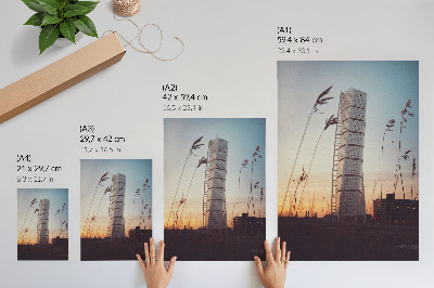 Poster na stenu Mrakodrap v zapadajúcom slnku, moderná architektúra