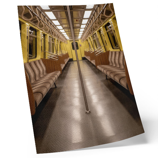 Poster na stenu Moderný interiér metra so žltým drevom