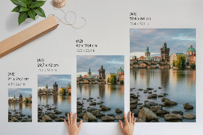 Plagát Malebná panoráma mesta s mostom cez rieku