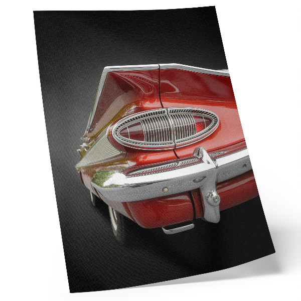 Poster na stenu Červené auto s chrómovými detailmi v retro štýle