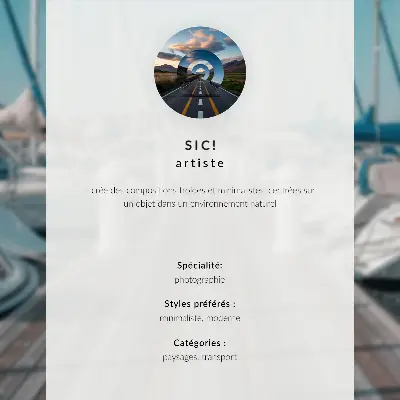 Plagát na stenu jachta na pokojnom mori v minimalistickej kompozícii