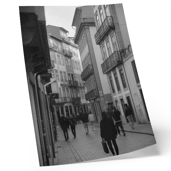Poster na stenu Ulica čiernobiela architektúra ľudí