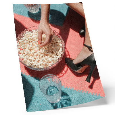 Plagát do obývačky Farebný koberec popcorn sklo elegantná postava