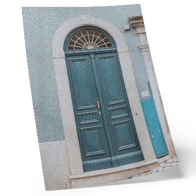 Poster na stenu Modré dvere s bielymi architektonickými prvkami