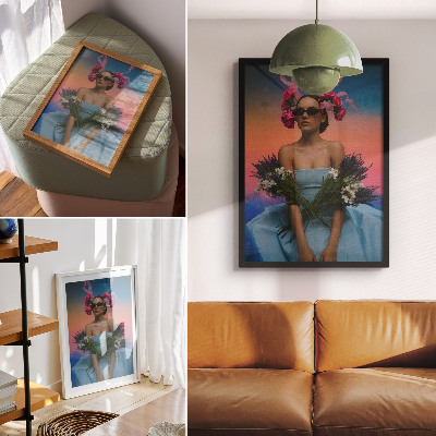 Poster na stenu Žena s kvetmi na pozadí západu slnka