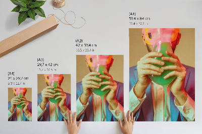 Poster na stenu Farebná maska ​​v rukách surrealistickej postavy