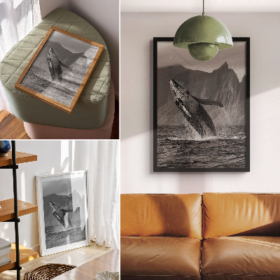 Poster na stenu Fotografia skákajúcej veľryby s horami v pozadí.