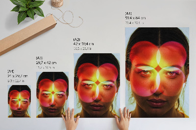 Poster na stenu Ľudská tvár s farebnými energetickými kruhmi