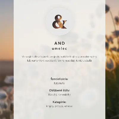 Plagát hory v oblakoch v modrom prevedení