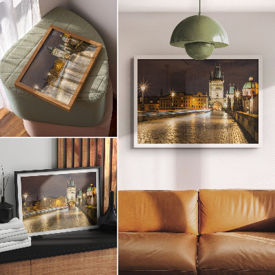 Poster Očarujúca architektúra osvetleného mosta v noci