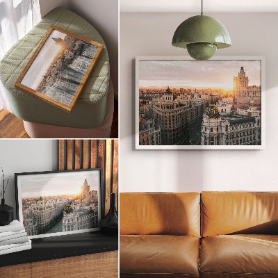 Poster Večerné mesto s majestátnou architektúrou
