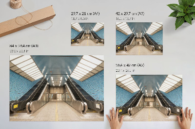 Poster Symetria moderných schodov s modrými dlaždicami