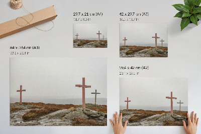 Plagát do izby Tri drevené kríže v hmlistom kopci