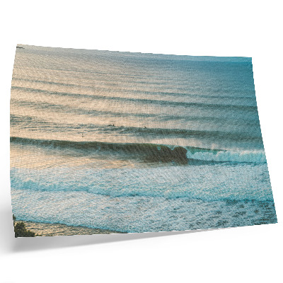 Plagát do izby Oceánske vlny upokojujú surferov na horizonte