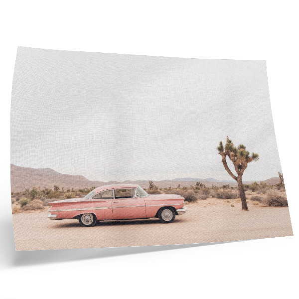 Poster Retro auto v púšti vedľa osamelého stromu