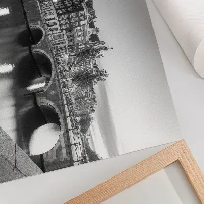 Plagát elegantné mosty s klasickou architektúrou a kanálmi