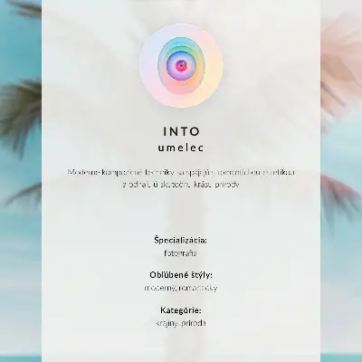 Plagát do izby palmy na modrom pozadí s pokojnou atmosférou prírody