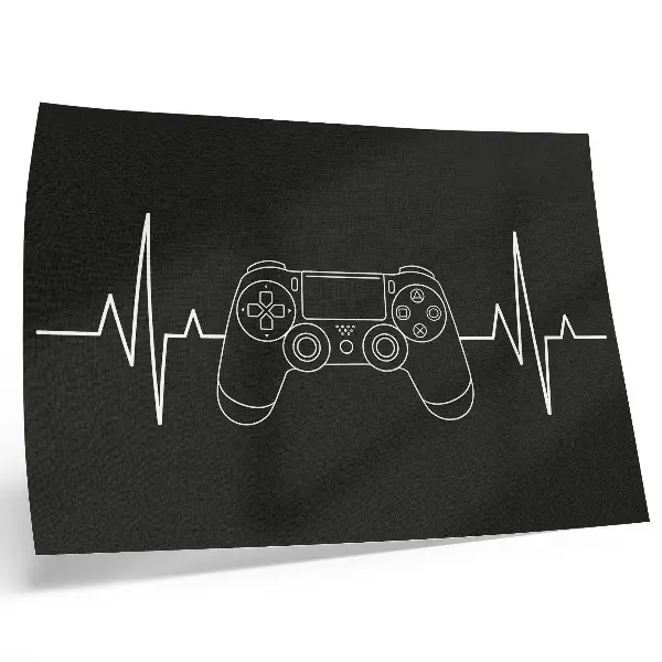 Plagát minimalistická herná téma s čiernobielym srdcom