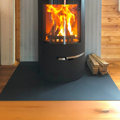 Obdĺžniková nehorľavá podložka pred krb černá kovová