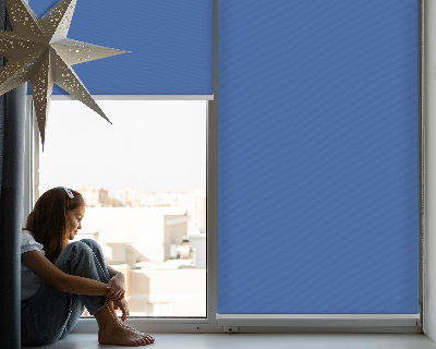 Vnútorná roleta na okno v modrej farbe