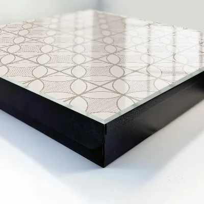 Skrinka na kľúče vintage Elegantná geometria