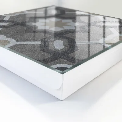 Skrinka na kľúče do bytu Geometrická elegancia