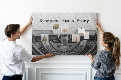 Korková tabuľa Každý má príbehy