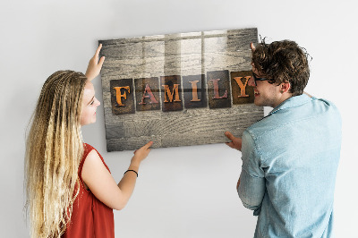 Magnetická tabuľa do kuchyne Rodinný nápis