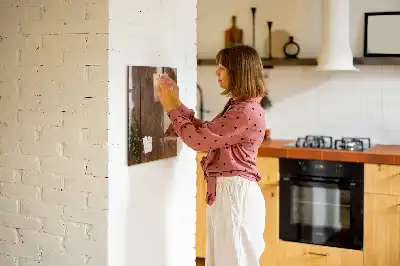 Magnetická tabuľa na kreslenie v dizajne rustikálneho dreva