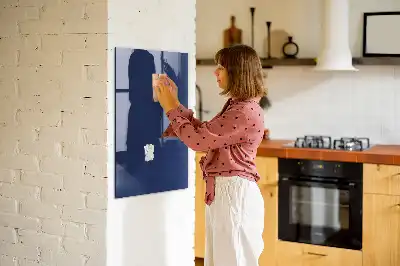 Magnetická tabuľa na kreslenie tmavomodrá